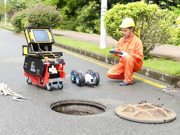 兴化管道机器人检测